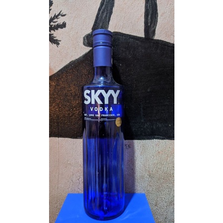 botol bekas minuman sky vodka / hiasan rumah Free packing aman