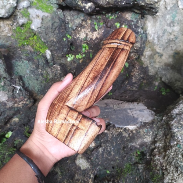 Unik Asbak Kayu Unik Khas Bali Size 20cm  Oleh oleh Bali Murah