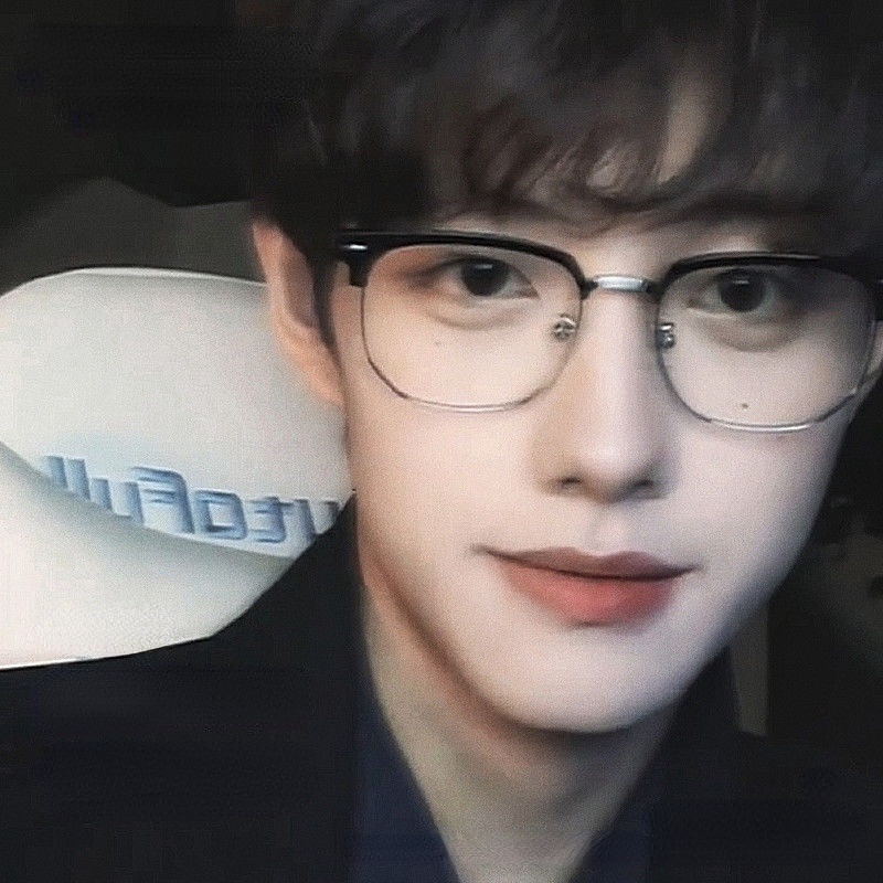 (YUZHU) Indah Mode Tinggi Logam Bulat Persegi Grame Kacamata Anti Cahaya Biru Alis Bingkai Setengah Rim Eyeglasses