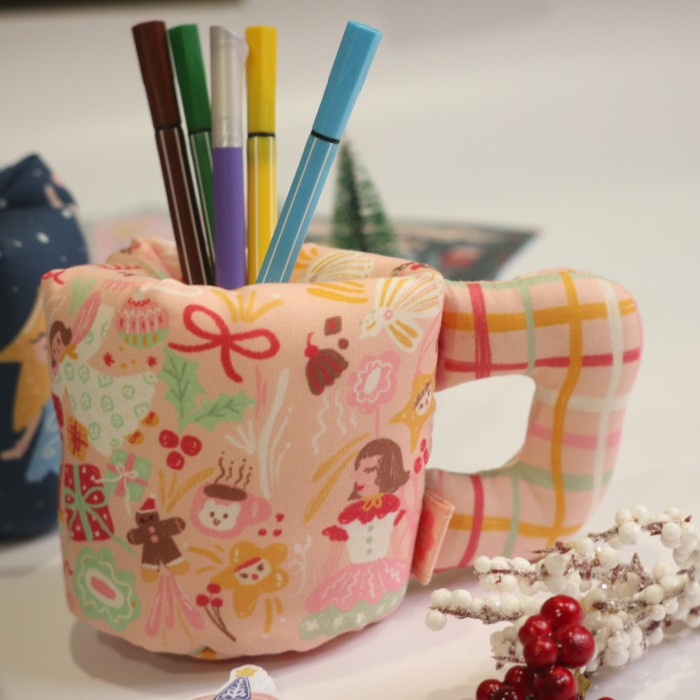 

Terlaris Puffy Mug Pencil Holder