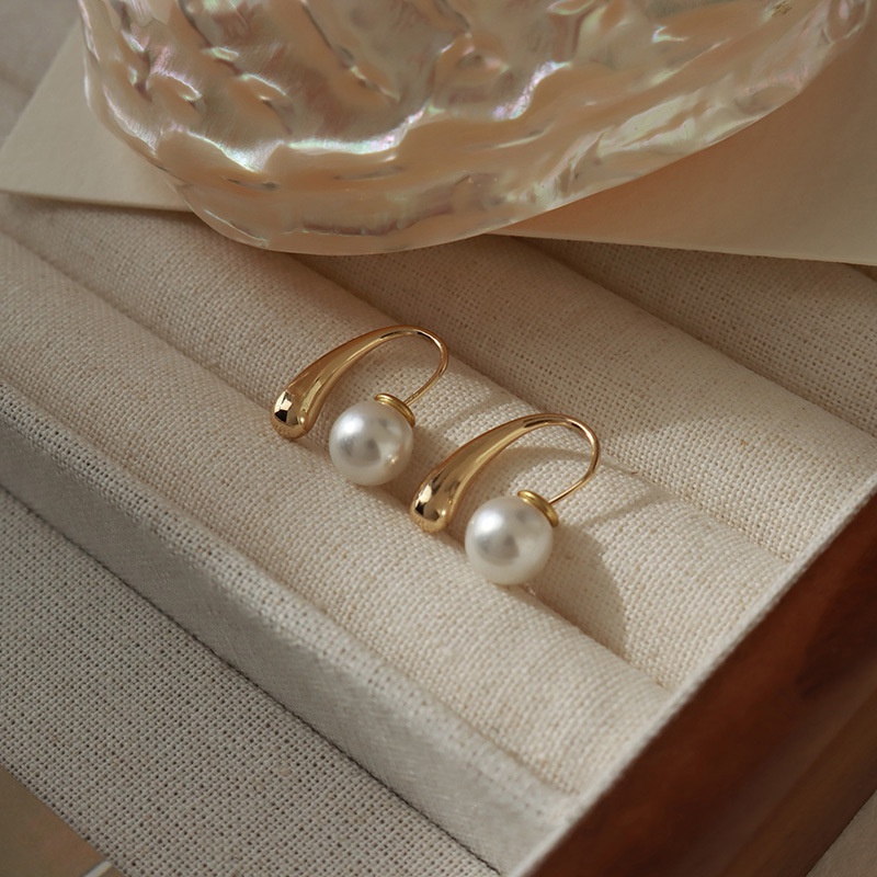 Alloy Kasual Earrings Studs Earrings Gadis Indah Bulat Anting Mutiara Ladies Water Drop Shape Earrings Korea INS Sederhana Wanita Perhiasan Pesta Elegan Pribadi Perancis