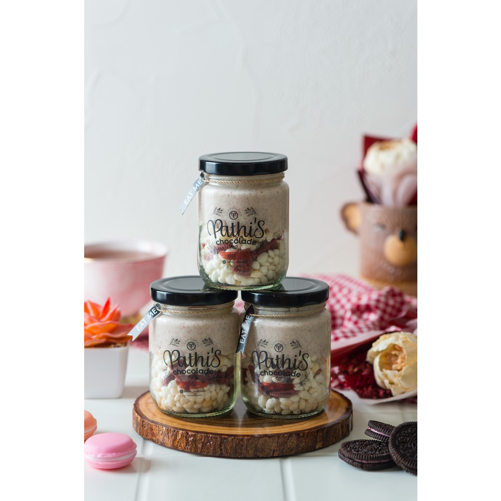 

Oreo Red Velvet - Chocolate in Jar Pathi's Chocolade