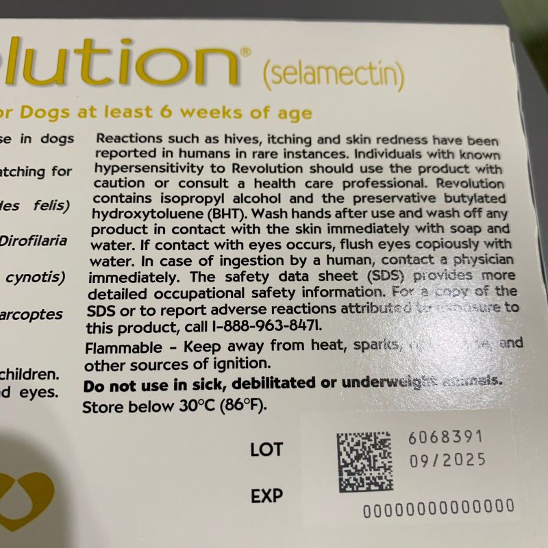 1Box Obat Kutu Anjing REVOLUTION DOG berat 40,1-85 lbs / 20-40kg TEAL