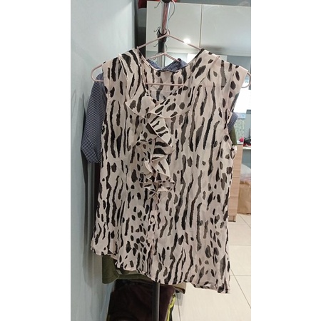 PRELOVED the executive // atasan the executive wanita