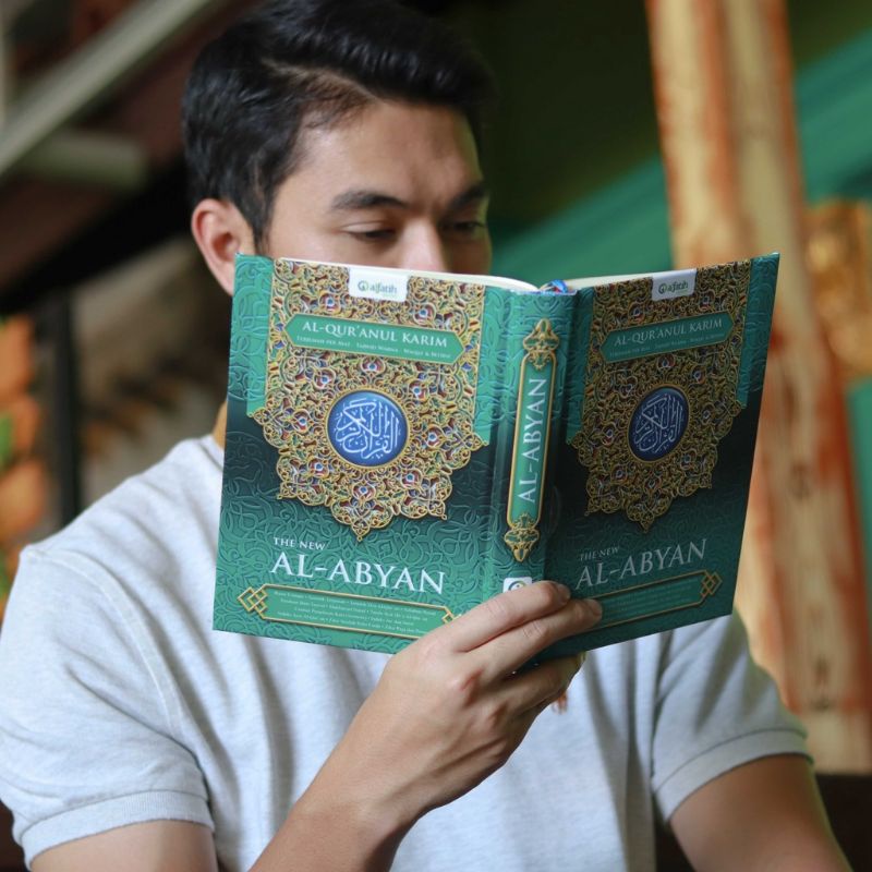 Qudsi - Al Quran Al Abyan A5 Al Quran Tilawah Rasm Utsmani Terjemah Waqof Ibtida' Kode Tajwid