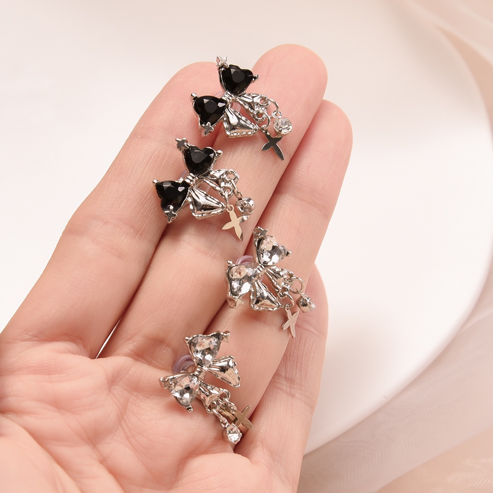 Hitam Putih Busur Zirkon Anting Mewah Super Flash Busur Giwang Anting Manis Indah Korea Kristal Drop Earrings Untuk Wanita Perempuan Trendi Fashion