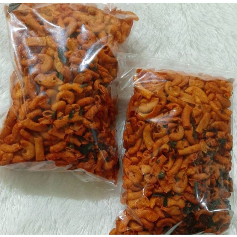 

makaroni pedas daun jeruk 250gr