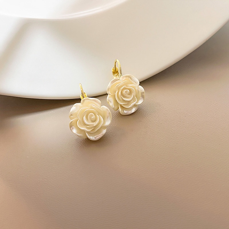 Mewah Bunga Camelia Putih Menjuntai Anting Untuk Wanita Musim Panas Elegan Korea Fashion Adcanced Sense Warna Emas Perhiasan Pesta