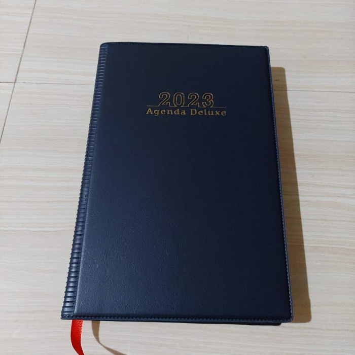

DELUXE AGENDA 2023