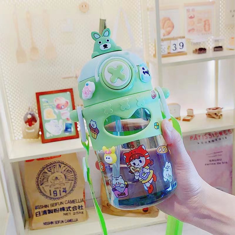 BOTOL MINUM ANAK / BABY KAPASITAS 700ML KARAKRTER LUCU BPA FREE-BEAR CV TOSKA 1922