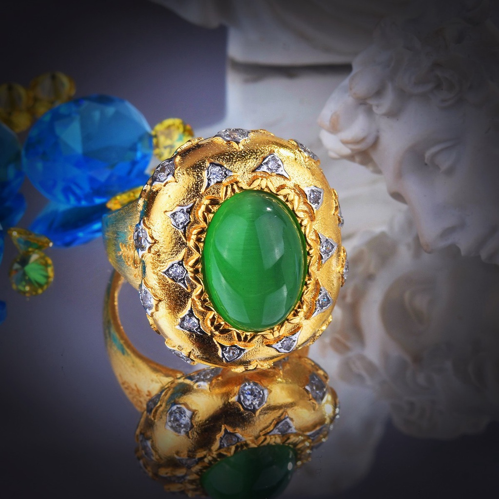 Goldkingdom Aksesoris Perhiasan Fashion Ready Stock Italia Retro Brushed Ukir Cincin Berlian Hijau Mata Kucing Dalam Gaya Kuno Anyaman Ukir Pembukaan Emas Asli Kadar 375 Cincin Untuk Wanita