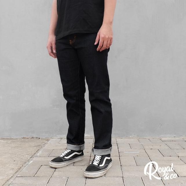 ➷ BLACK DENIM SELVEDGE SLIM FIT ♀