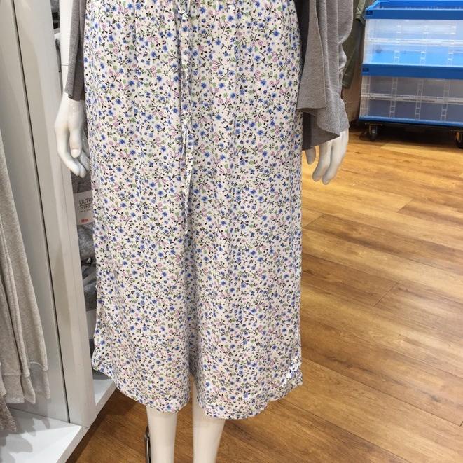 ► Celana pendek relaco 3/4 uniqlo ۞