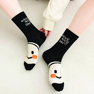 ⭐️𝐈𝐇𝐒 𝟗𝟕𝟐 𝐋𝐚𝐦𝐩𝐮𝐧𝐠⭐️Kaos Kaki Pria Wanita Kaos Kaki Panjang Smile Kantor Olahraga Fashion Korea Import