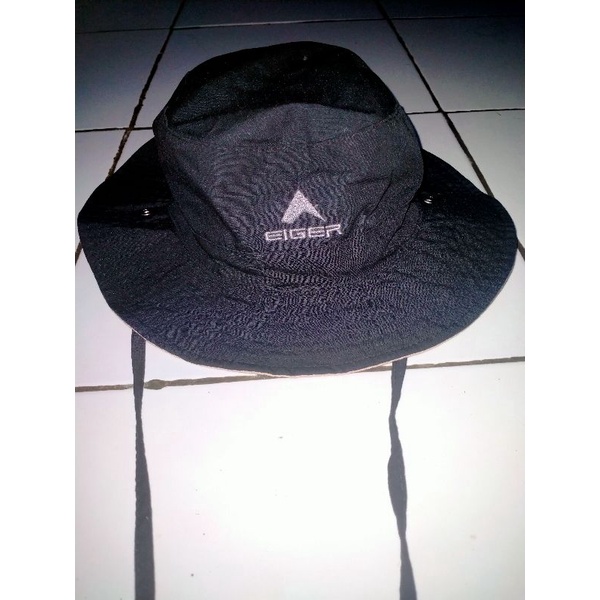 Topi Rimba Eiger 2 in 1 Hitam-Cream