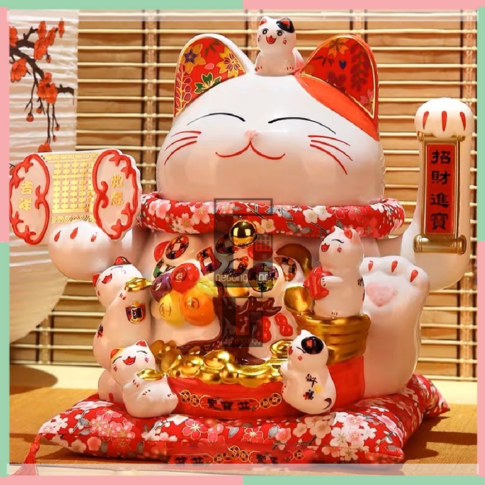 Pajangan Patung Hiasan Dekorasi Boneka Kucing Hoki Keberuntungan Lucky Cat Rejeki Maneki Neko Maneko Neki Cream Gold Tangan Goyang Gerak Baterai Batre Batrai Batrei Listrik Cina China Jepang Meja Toko Kasir Size Ukuran Sedang Medium Besar Jumbo Keramik XL