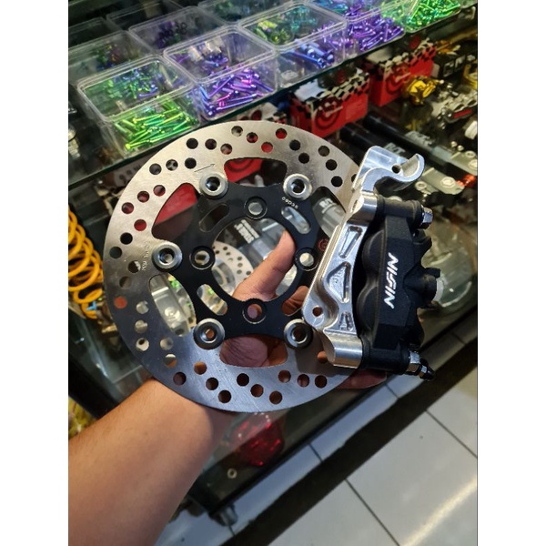 Paketan pengriman depan / Honda Pcx 150 Cbu