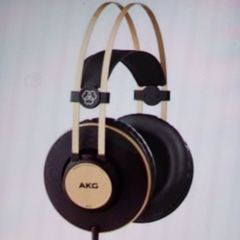 AKG K92 monitor headphones