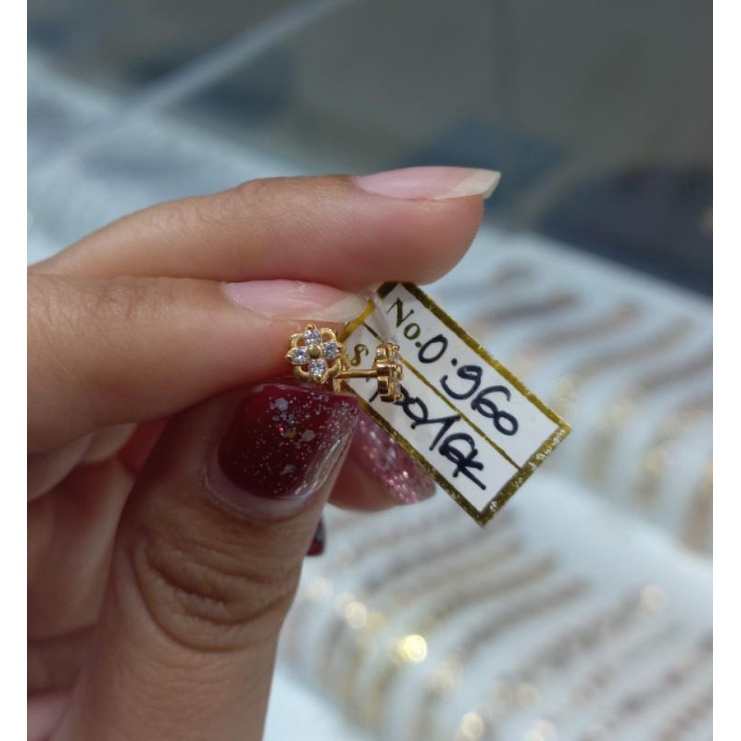 anting bunga sirkon emas kuning