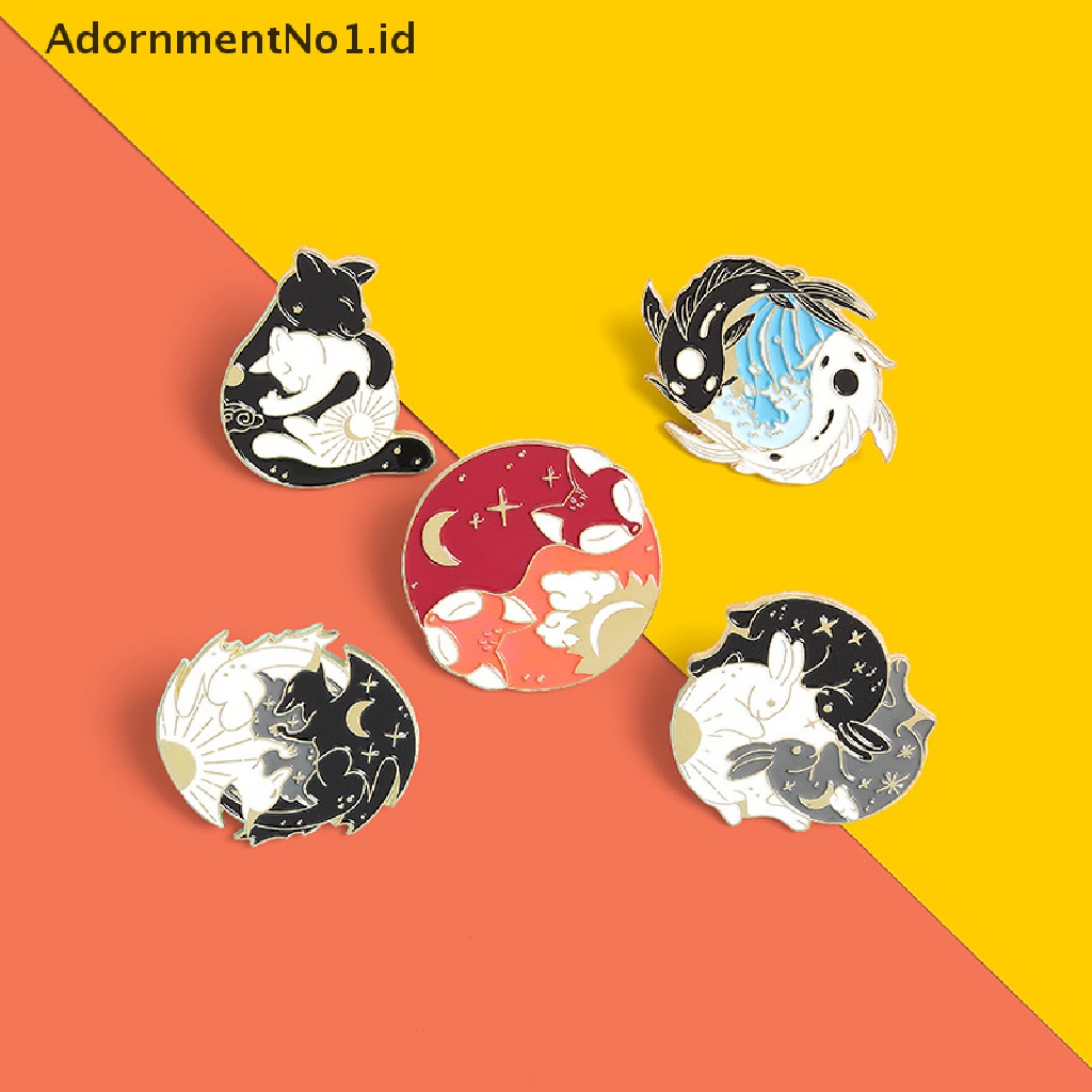 [AdornmentNo1] Enamel Pin Peluk Hewan Kerah Pin Malam Dan Hari Lencana Hitam Putih Kelinci Rubah Bros Tas Pakaian Lapel Pin Lencana Hewan Perhiasan Hadiah [ID]