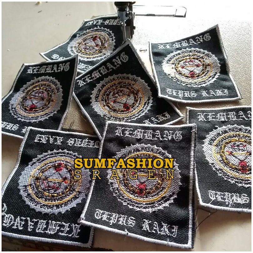 Bed Tepus Kaki / IPSI / SH WInongo Murah - Bedge Silat SH Winongo / Tepus Kaki  Kotak