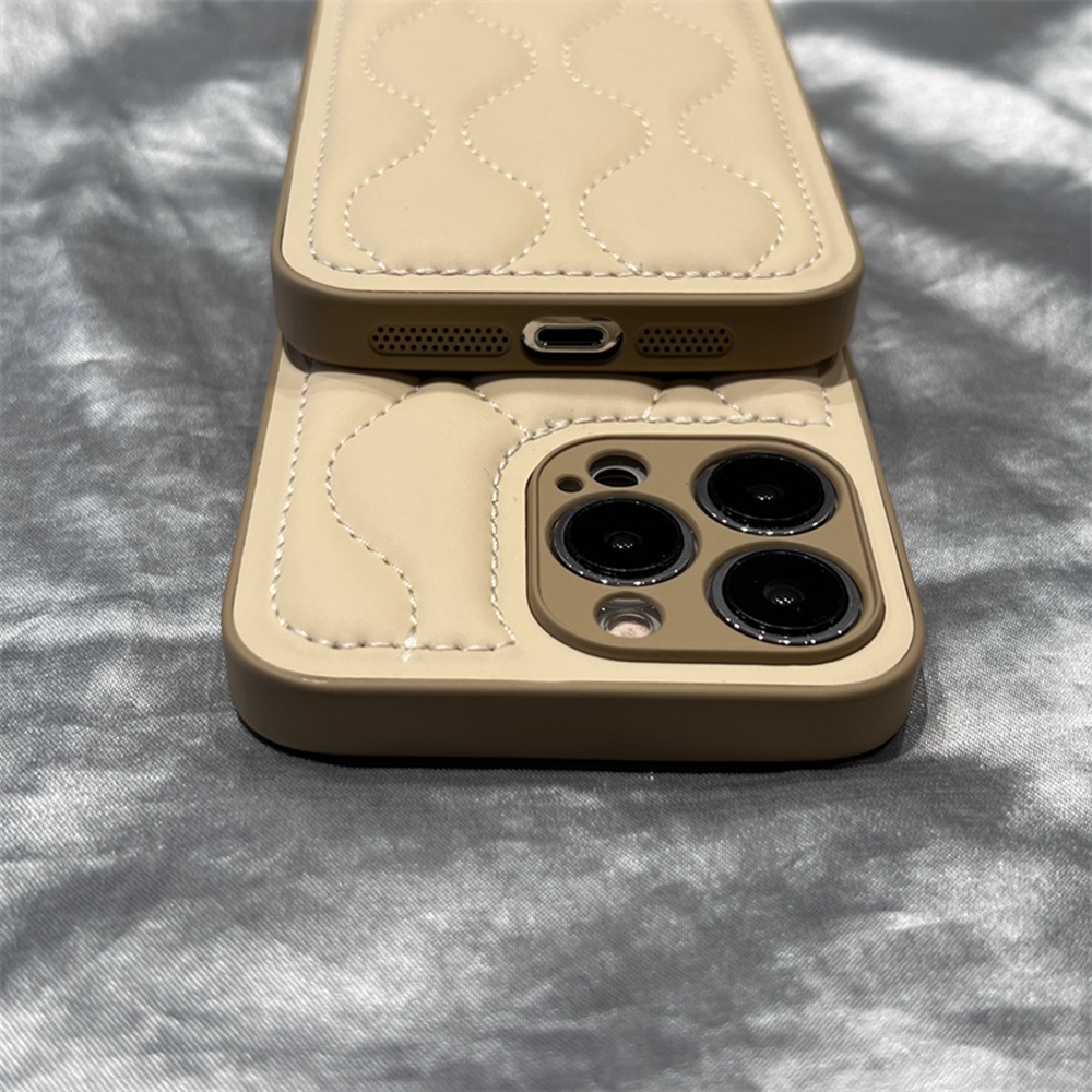 Khaki Down Jacket Pelindung Kamera Casing iPhone 14 Pro MAX 11 12 13 Pro MAX The Puffer Case Untuk iPhone XS MAX XR Lembut Shockproof Cover