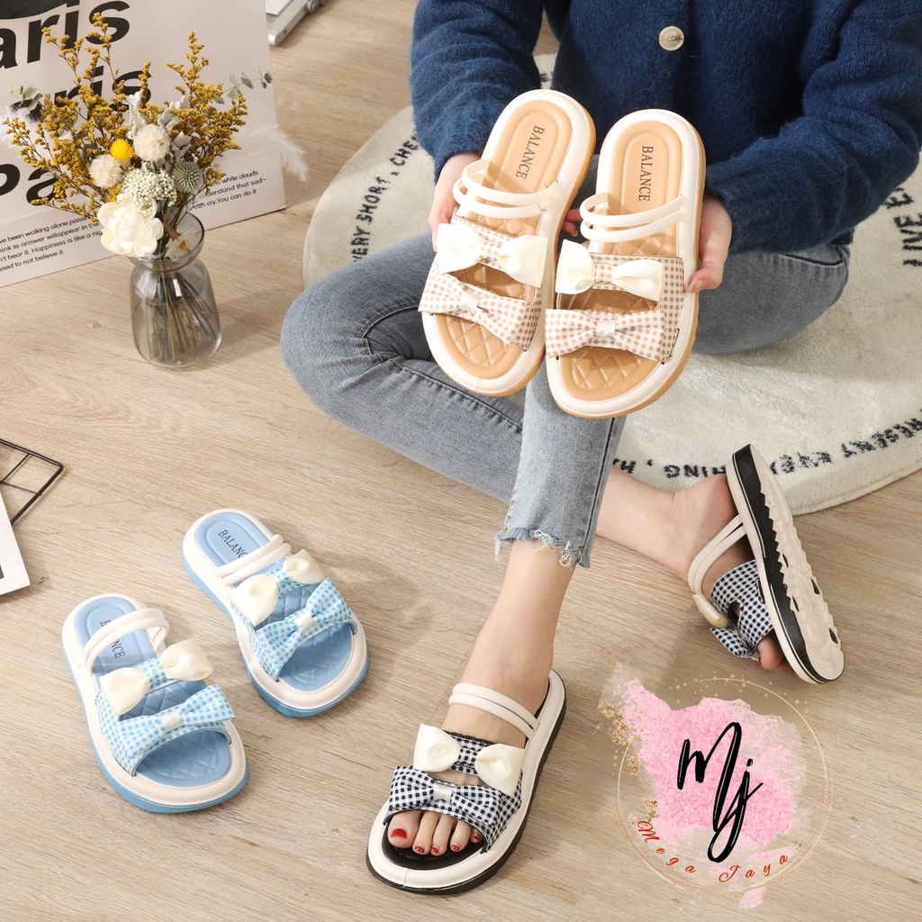 Sandal Jelly Wanita Import Pita Dua