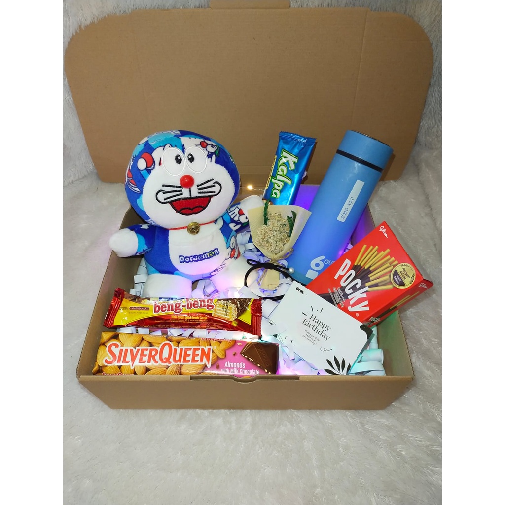 

GIft Box Boneka Doraemon / Hadiah Kado / Wisuda / Valentines