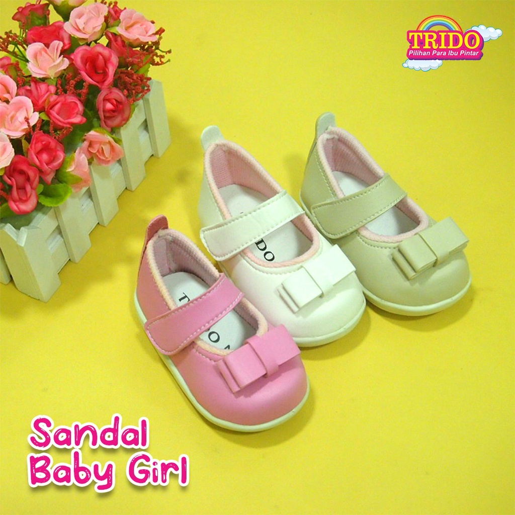 Sepatu bayi bunyi anak perempuan usia 1-3 tahun / sepatu bayi murah / sepatu anak bunyi