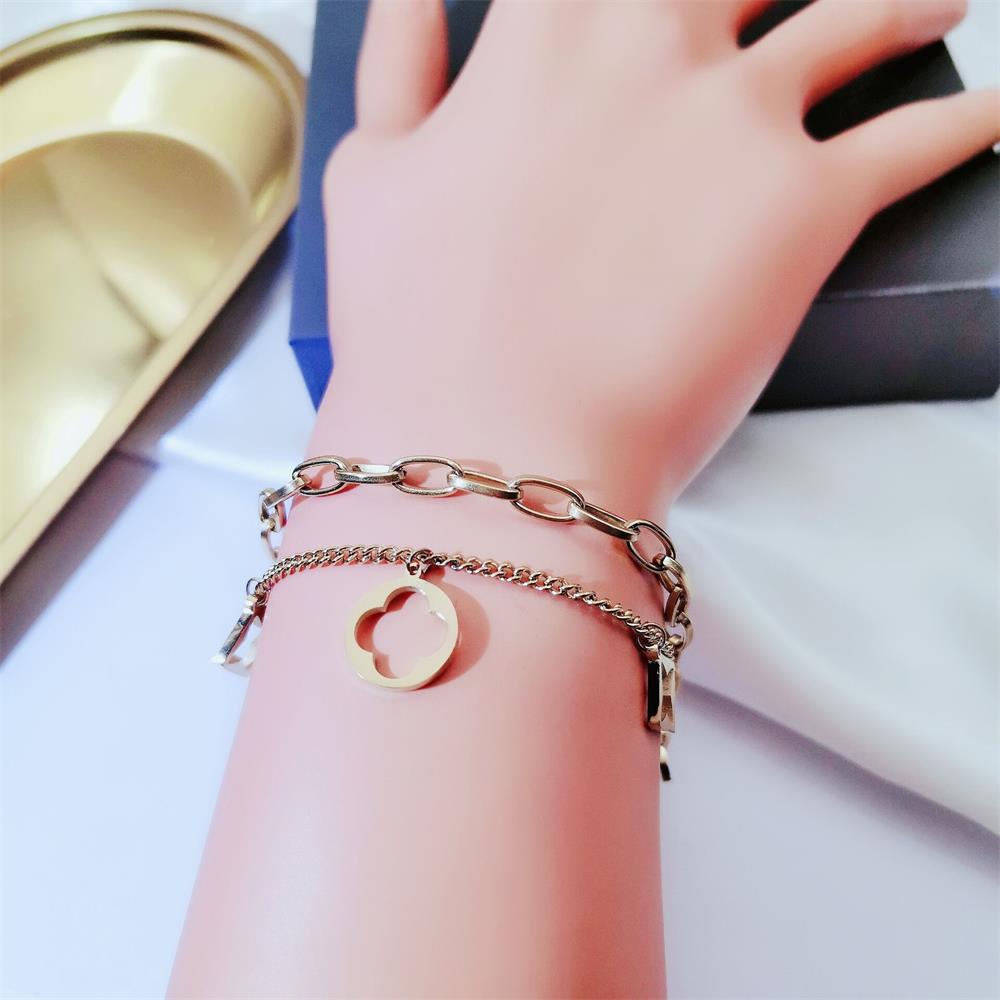 Gelang Cincin Ganda Bentuk Daun Clover Untuk Wanita | Band Bahan Titanium Steel 18k Warna Rose Gold | Aksesoris Bahan Stainless Steel