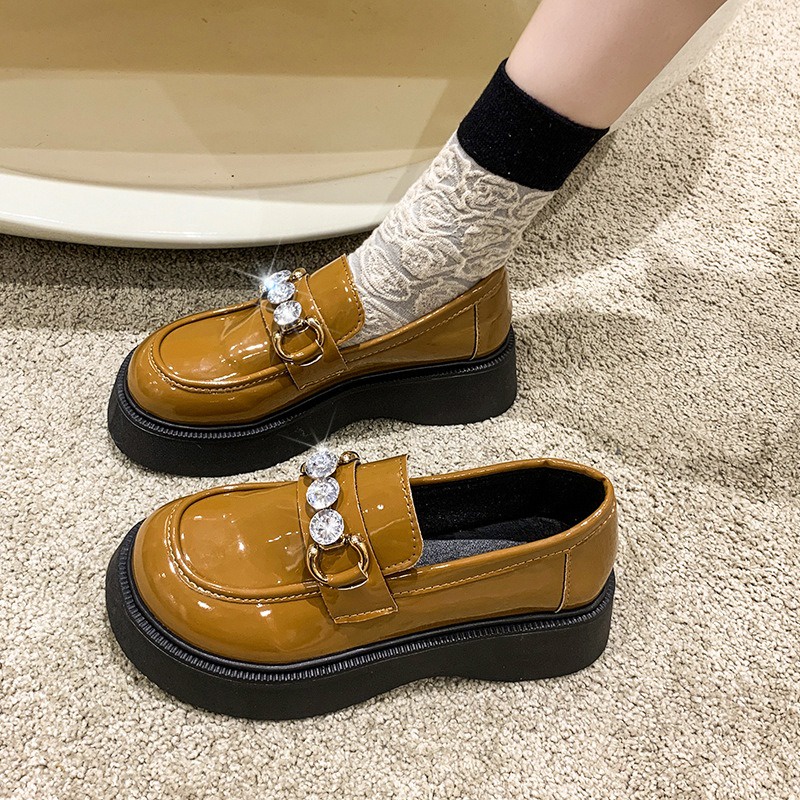 Sepatu Kerja Perempuan Kasual Glossy Loafers Wanita Blink Chain Import Docmart Woman Korean Style SK-055