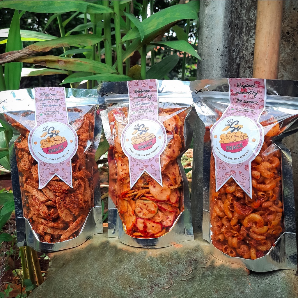 

MAKARONI BANTET PEDAS ISI 220 GRAM BASRENG BUMBU BOJOT SEBLAK PEDAS CIKRUH