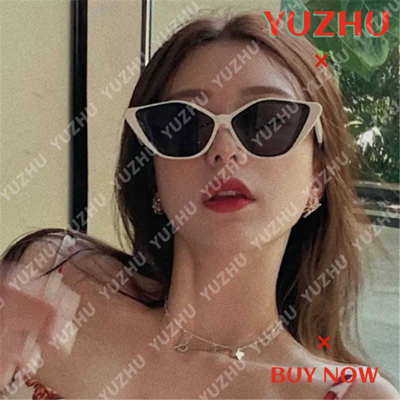 (YUZHU) Vintage Mode Warna-Warni Bingkai Kecil Mata Kucing Kacamata Hitam Wanita Mode Barat Sederhana Kerai Kacamata Hitam