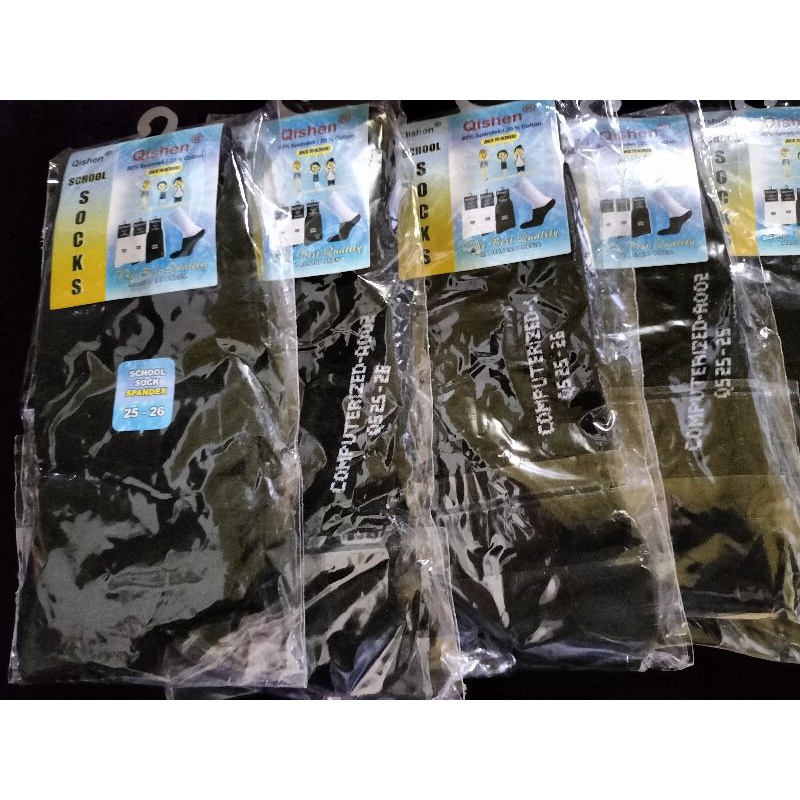 kaos kaki sekolah merk Qishen