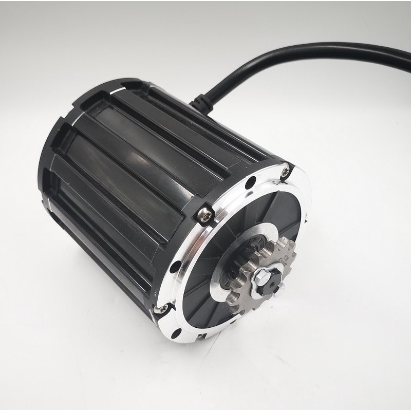 2000W BLDC Mid Drive Motor with 428 Sprocket QS120