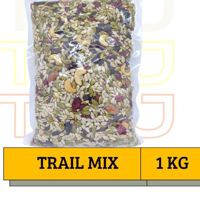 

➯ PREMIUM TRAIL MIX 1 KG (ALMD, CHSEW,PUMKIN, SUNFLWR, RAISN, CRNBERRY, CHIA) ♜
