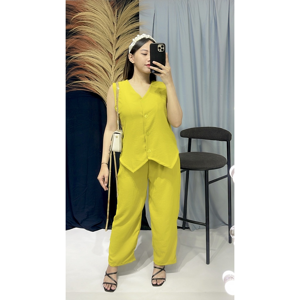 BEFAST - ZRX OOTD WANITA ONESET MILA / ONE SET VEST JOY CRINCLE / Setelan Wanita Keluaran Terbaru / Fashion Kekinian Wanita Remaja Trendy / Outfit Daily Wanita Modis / Oneset Polos / Set Atasan Tanpa Lengan+Celana Panjang / OOTD Wanita Ala Korean Style