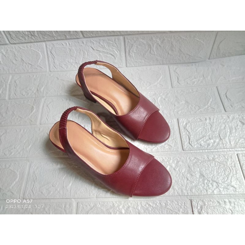 sandal heels hak tahu/ hells blok