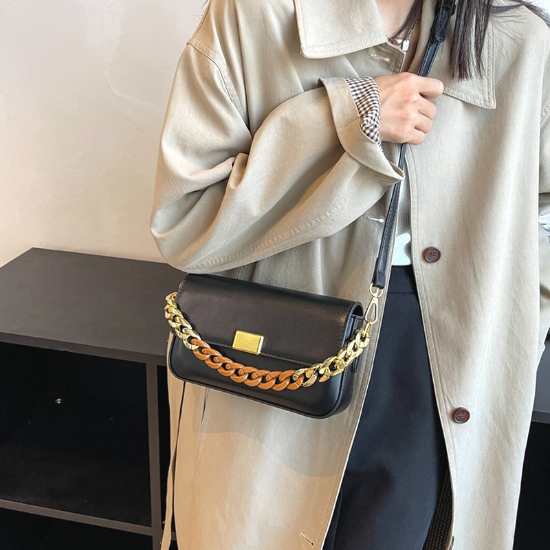 Sling Bag Tas Selempang Wanita Import 8222