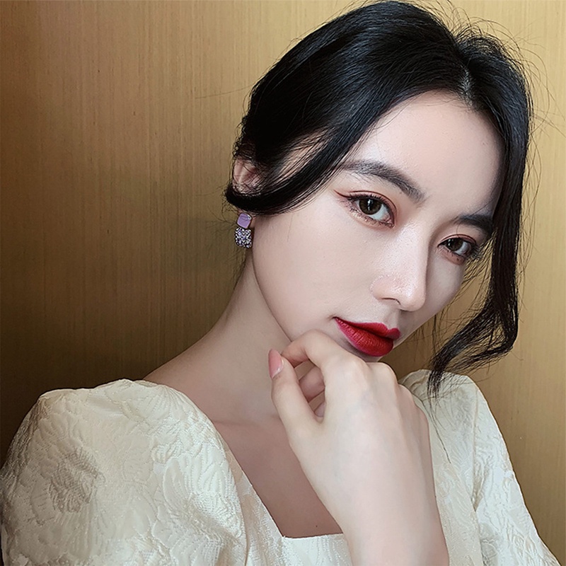 Ungu Berlian Imitasi Penuh Persegi Pejantan Anting-Anting Perempuan Indah Fashion Manis Kualitas Tinggi Temperamen Eropa Dan Amerika Perhiasan