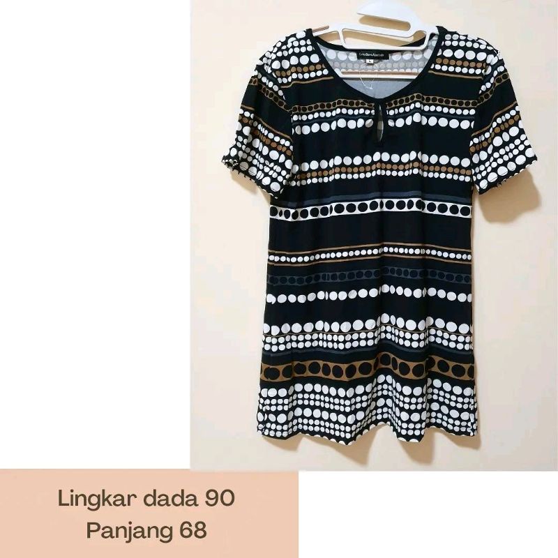 Blouse Polkadot Hitam