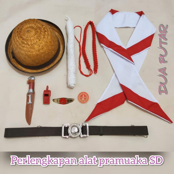 Perlengkapan alat Pramuka SD perempuan