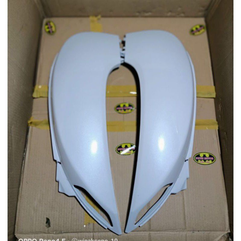 BODY BELAKANG SCOOPY FI PUTIH 2013-2016
