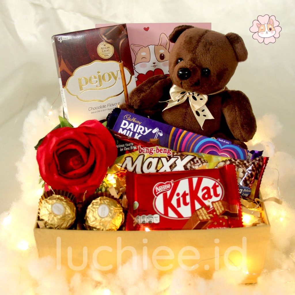 

GIFTBOX/HAMPERS VALENTINE/BIRTHDAY/ANNIVERSARY/ WISUDA BONEKA BERUANG KADO PACAR BUNGA PREMIUM