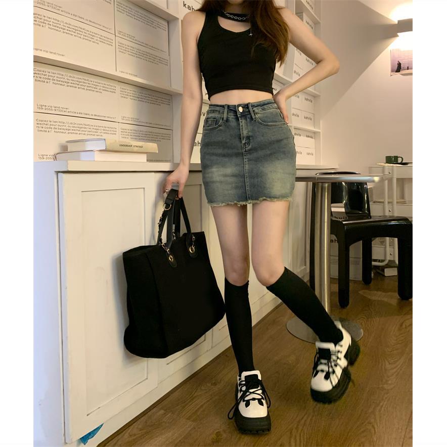 Red Spice girl retro love denim skirt pants women s summer 2022 new anti-light a-line bag hip short skirt