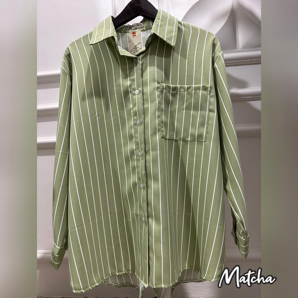 Kemeja Saja Dissy Salur Oversize Model Belakang Belah Bahan Syakila Premium Setrip