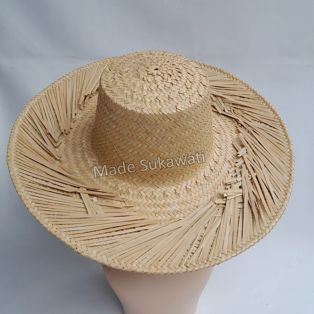 Topi santai anyaman pandan kerajinan handmade Bali