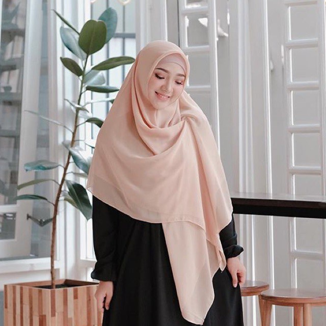 SEGIEMPAT CERUTY BABYDOLL || HIJAB SEGI EMPAT CERUTY 130 X 130