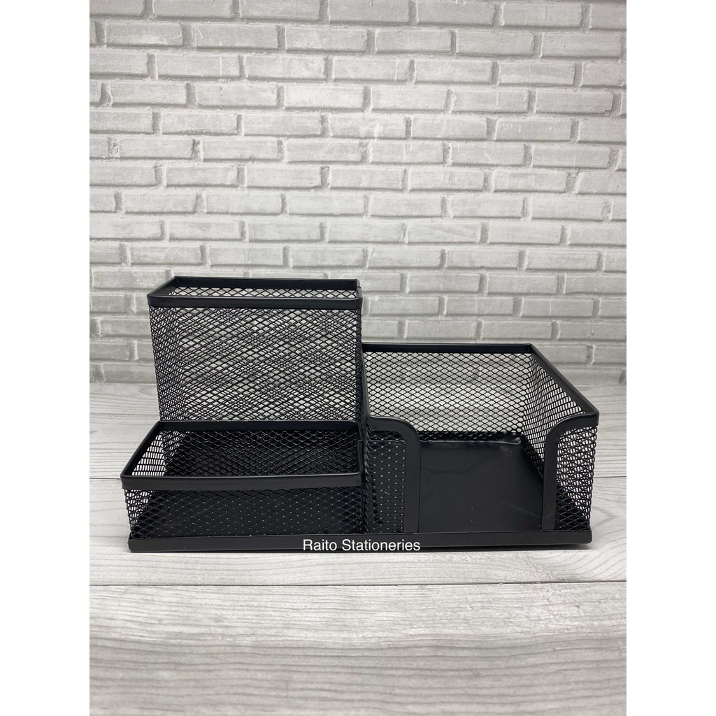 

Terlaris ✨ -[RAITO] Desk Set/ Tempat Pensil Sekat Jaring Hitam- 2.2.23