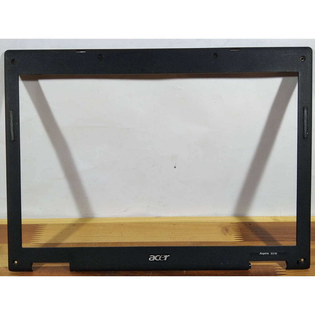 Casing Frame LCD Bezel Laptop Acer Aspire 5570 5570z 5572